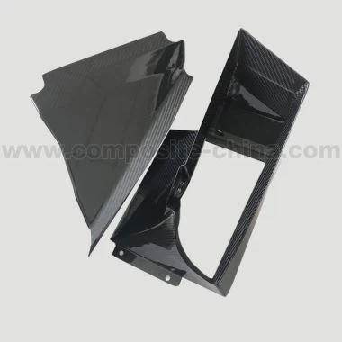 Ανταλλακτικά αυτοκινήτων με ίνες άνθρακα